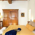 Cartari Deluxe Apartment